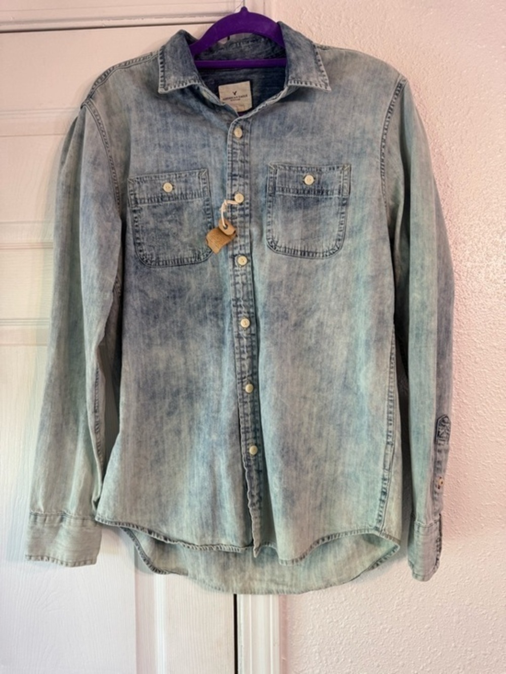 American Eagle Outfitters long sleeve button down acid washed